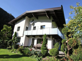 Comfortable Apartment in Aschau im Zillertal near Ski Area Aschau Im Zillertal